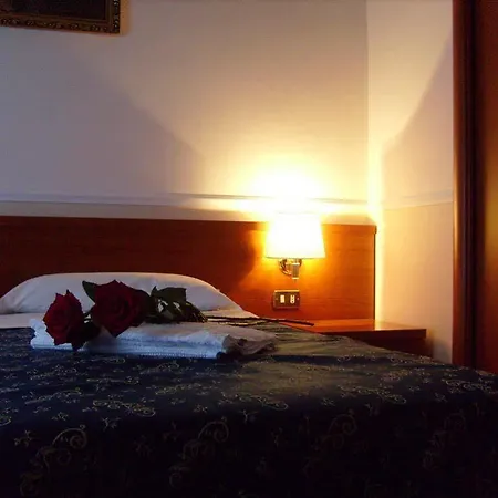 فندق مبيت وإفطار Gerbera روما